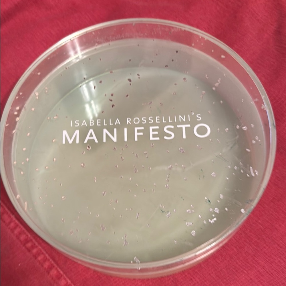 Isabella Rossellini's Manifesto Decorative Heavy Duty Plastic Round Storage Box